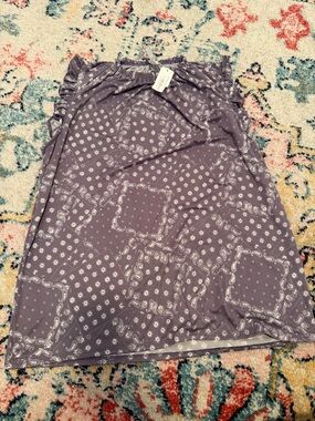 Acting Pro Lavender Paisley tank